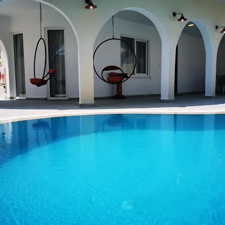 מלון Astonishing With Private Pool In Antalya 3*